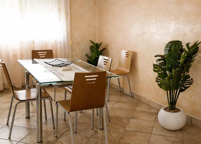 Apartment Hana's Durres